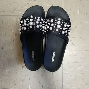 Steve Madden sandal